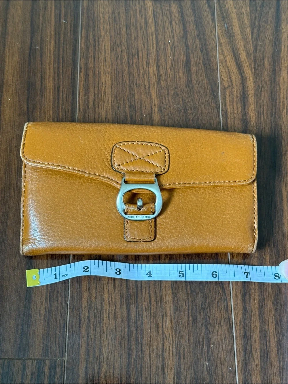 vintage Michael Kors tan/cognac pebbled leather flap wallet